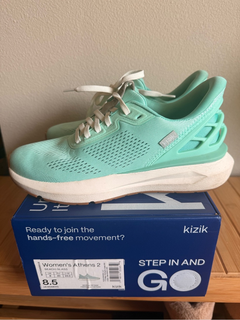 Kizik Women’s Athens 2 sz 8.5 sneakers